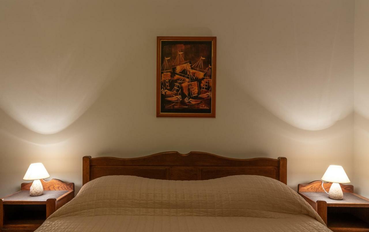 Apartment Dinka Trogir Eksteriør bilde
