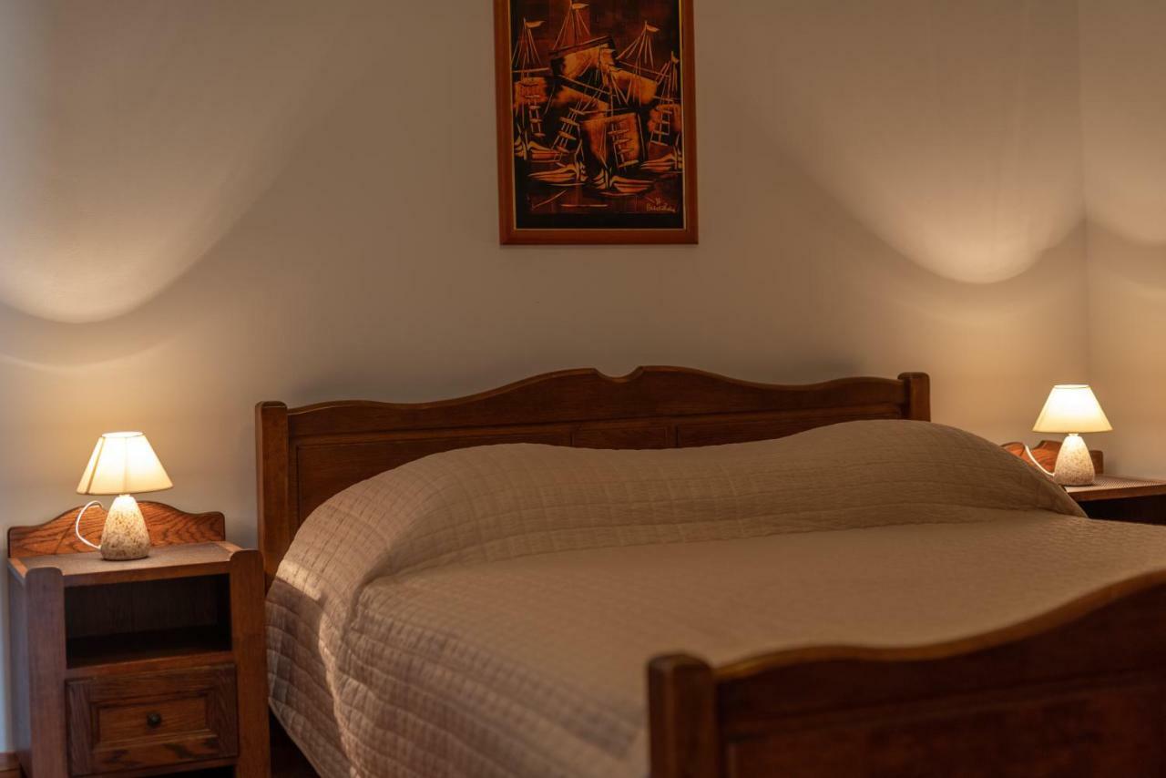 Apartment Dinka Trogir Eksteriør bilde