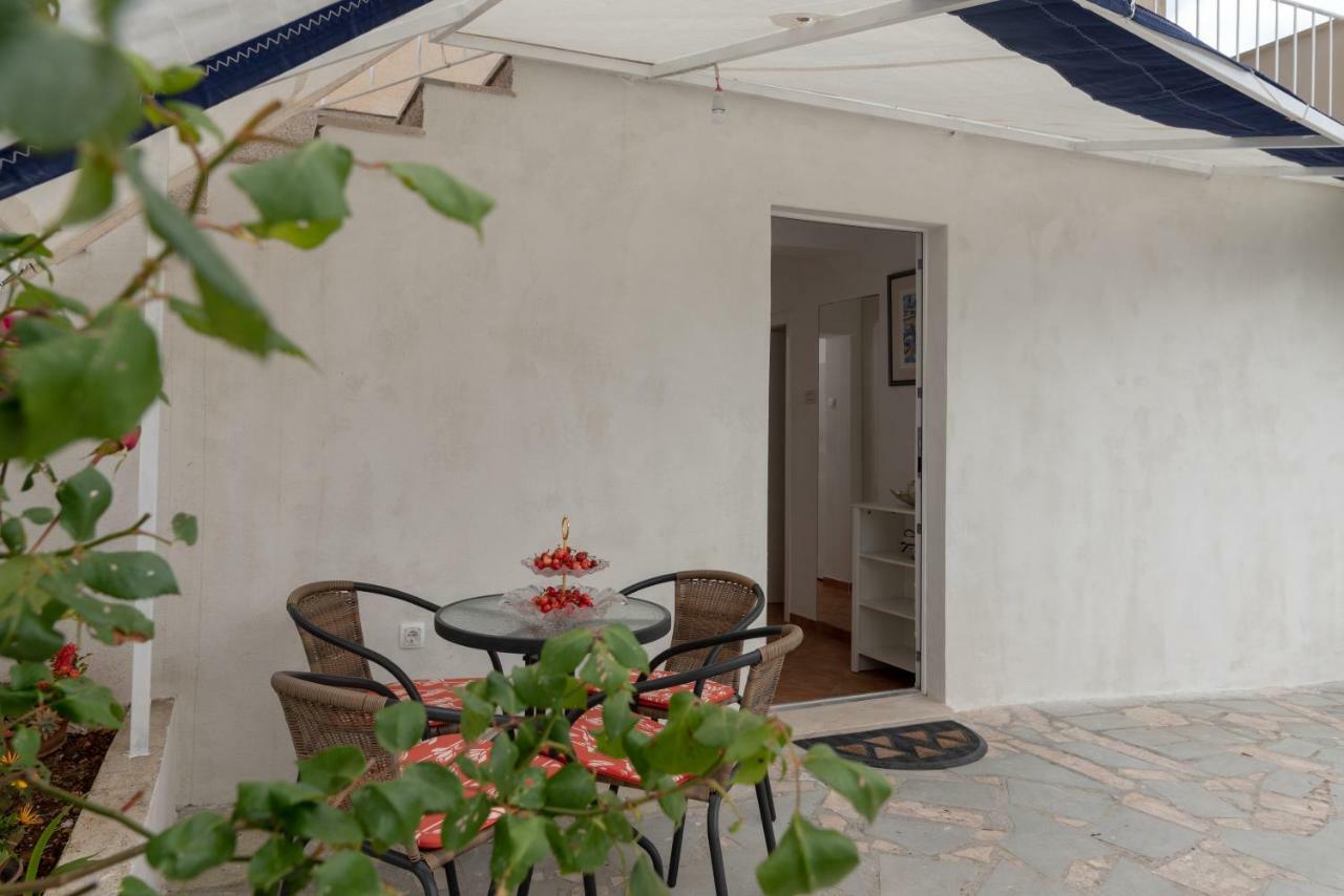 Apartment Dinka Trogir Eksteriør bilde